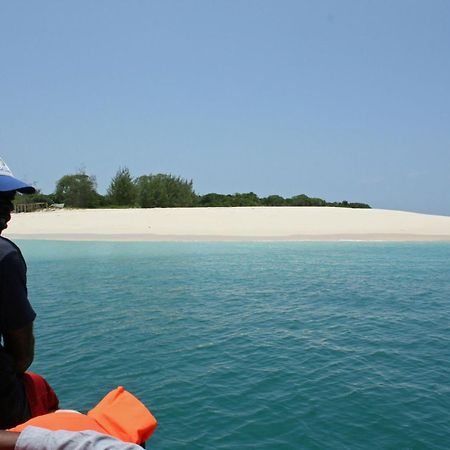 Villa Dahl Beach Resort 다르에스살람 외부 사진