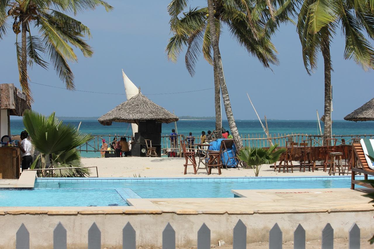 Villa Dahl Beach Resort 다르에스살람 외부 사진