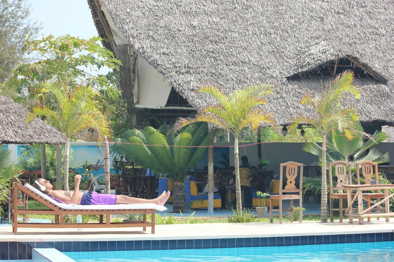 Villa Dahl Beach Resort 다르에스살람 외부 사진