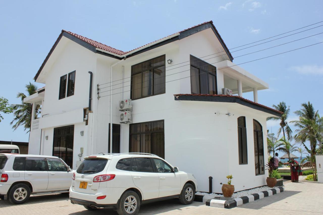 Villa Dahl Beach Resort 다르에스살람 외부 사진