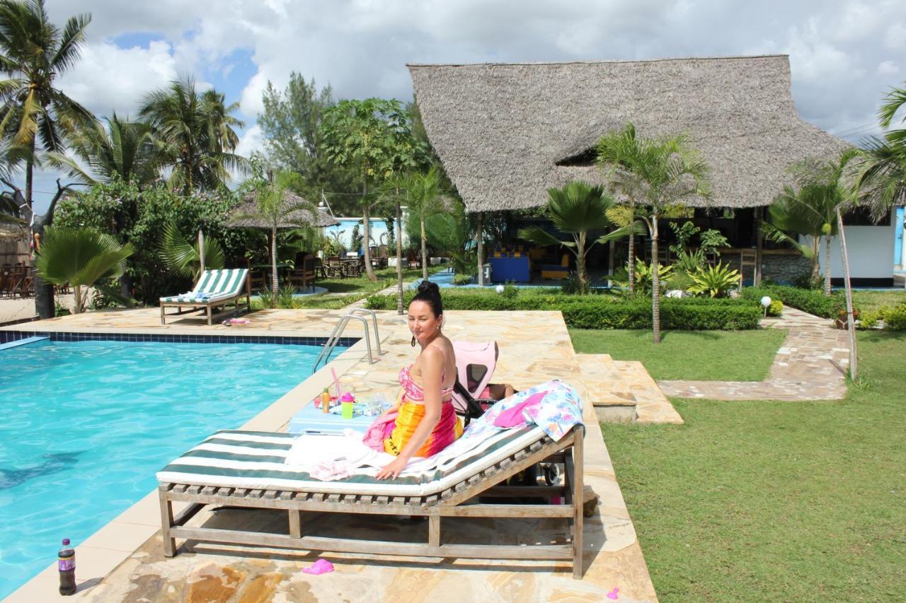 Villa Dahl Beach Resort 다르에스살람 외부 사진