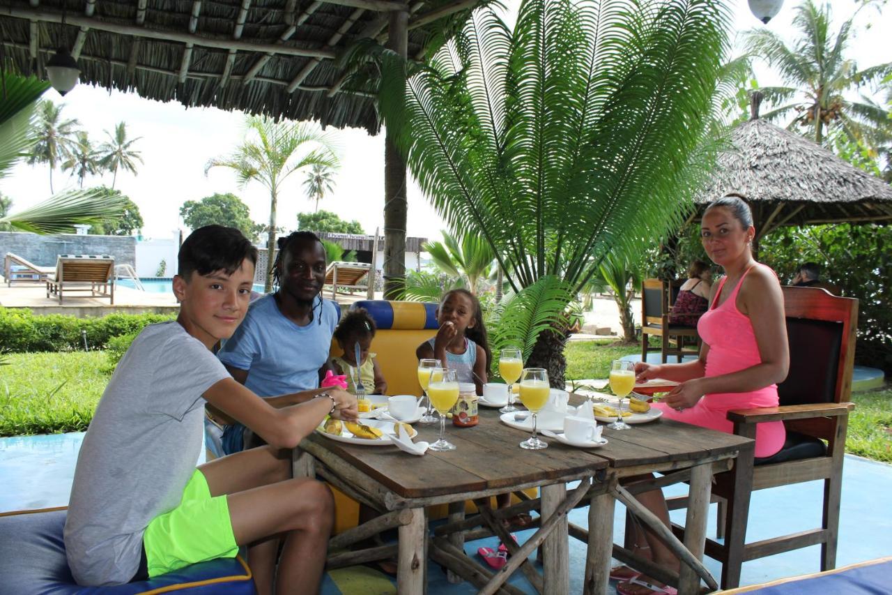 Villa Dahl Beach Resort 다르에스살람 외부 사진
