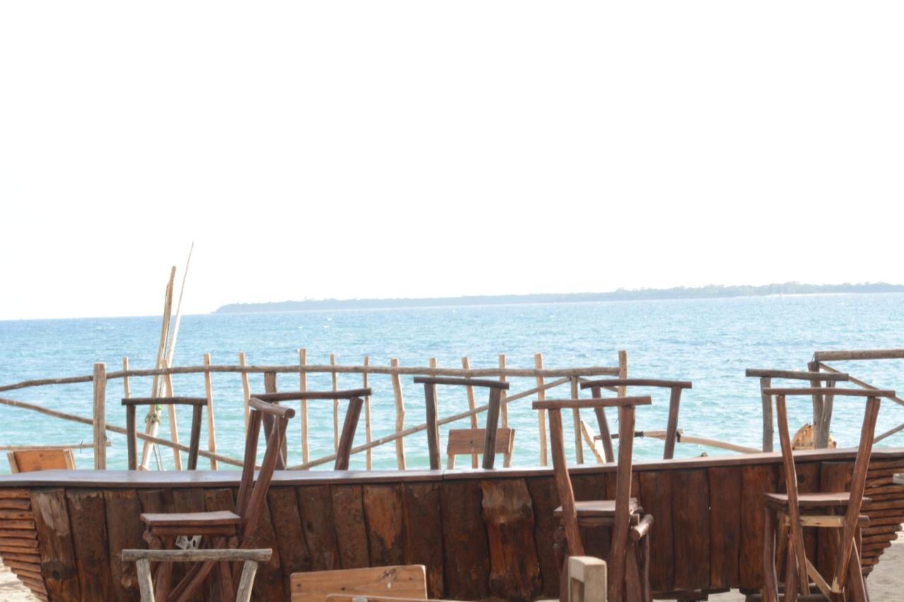 Villa Dahl Beach Resort 다르에스살람 외부 사진