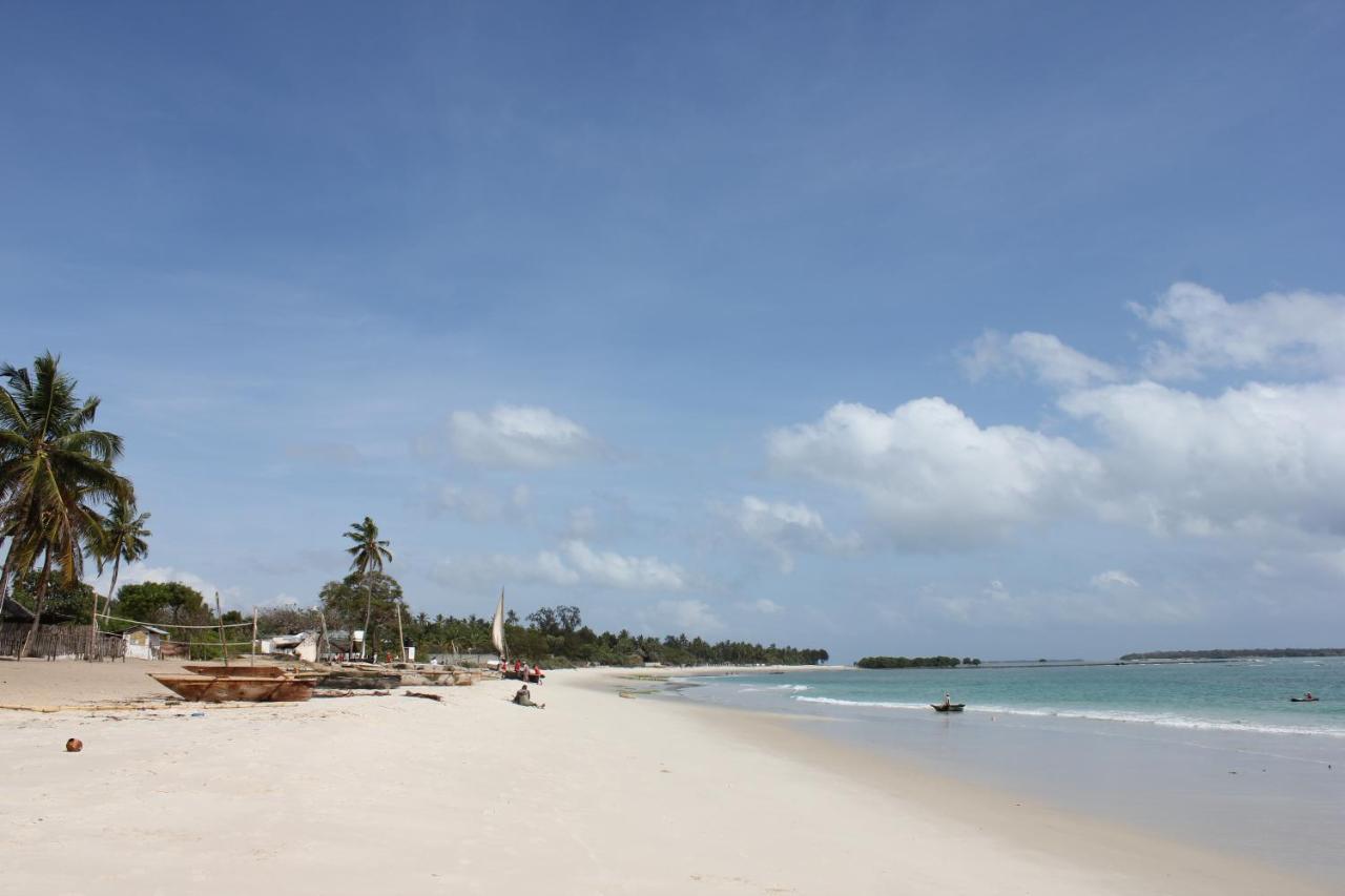 Villa Dahl Beach Resort 다르에스살람 외부 사진