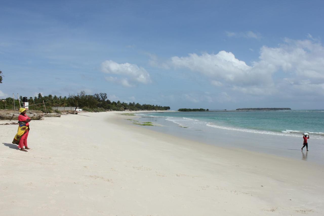 Villa Dahl Beach Resort 다르에스살람 외부 사진