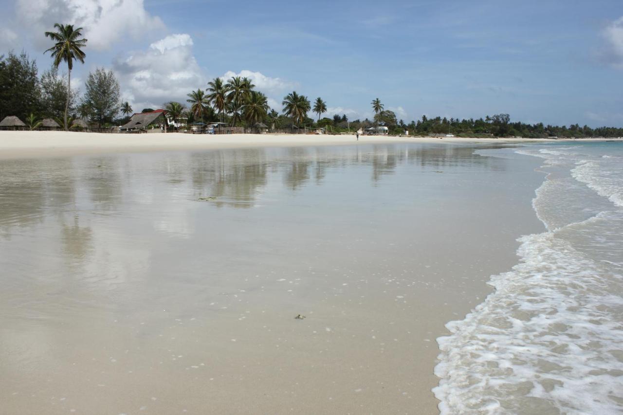 Villa Dahl Beach Resort 다르에스살람 외부 사진