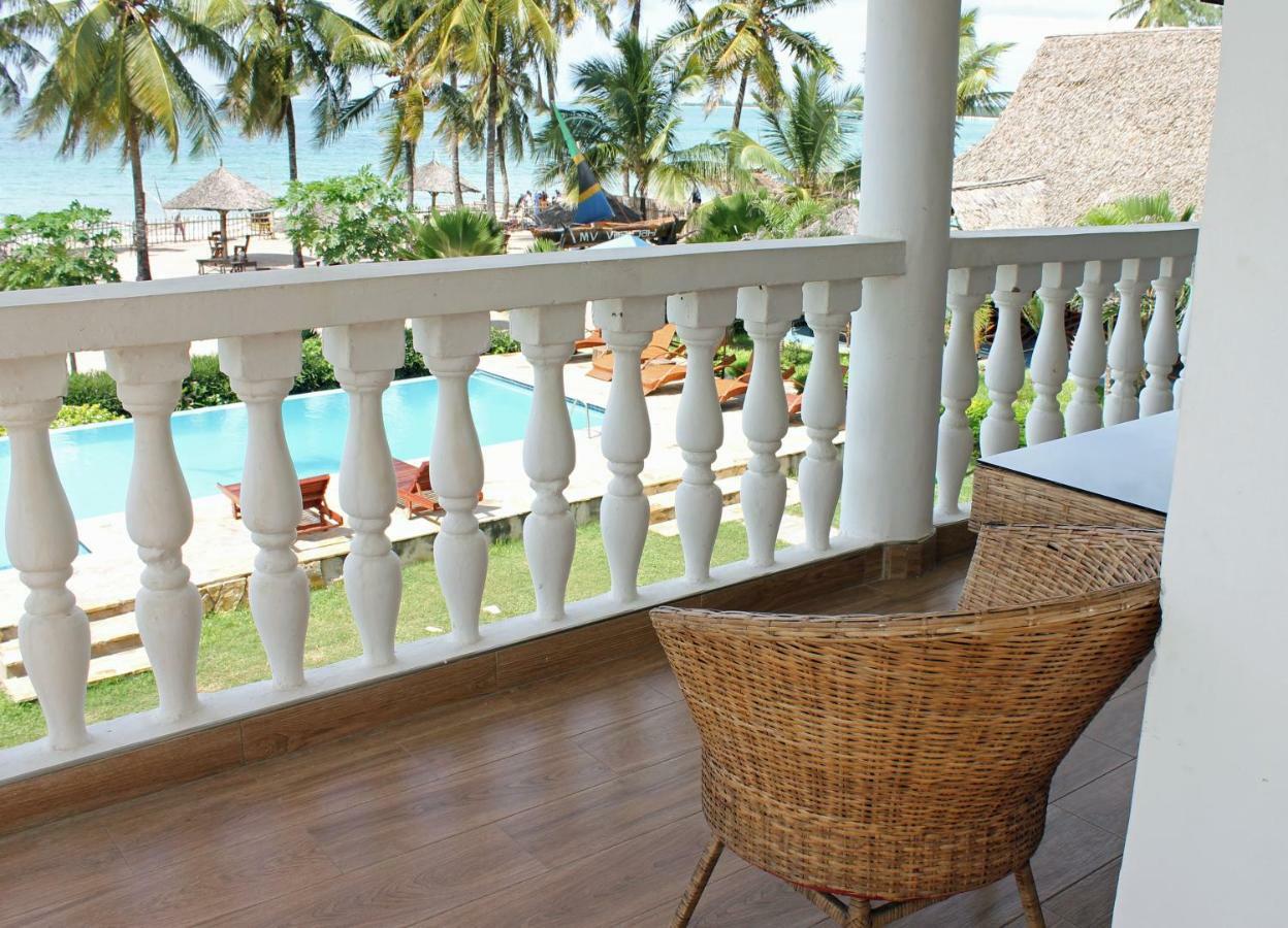 Villa Dahl Beach Resort 다르에스살람 외부 사진