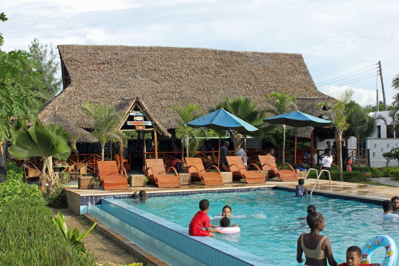Villa Dahl Beach Resort 다르에스살람 외부 사진